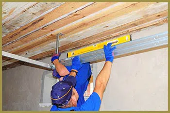 Security Garage Door Repairs Mesa, AZ 480-757-0004 - serv-sid-installation-gr-33m
